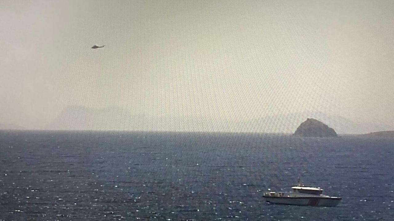 Bodrumda kahreden olay jet ski alabora oldu 1 cocuk oldu baba ile kizi araniyor jxAew7pr